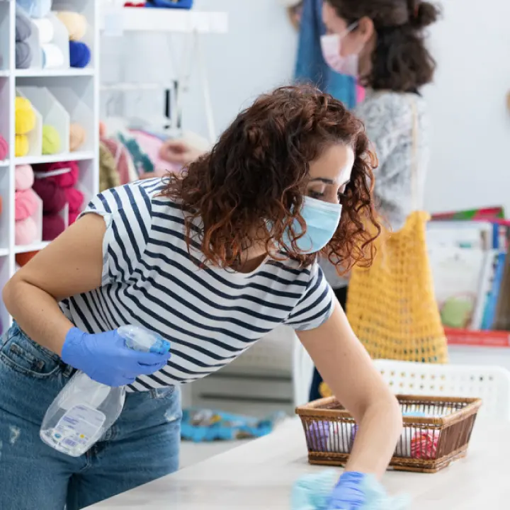 Best Retail store cleaning services companies