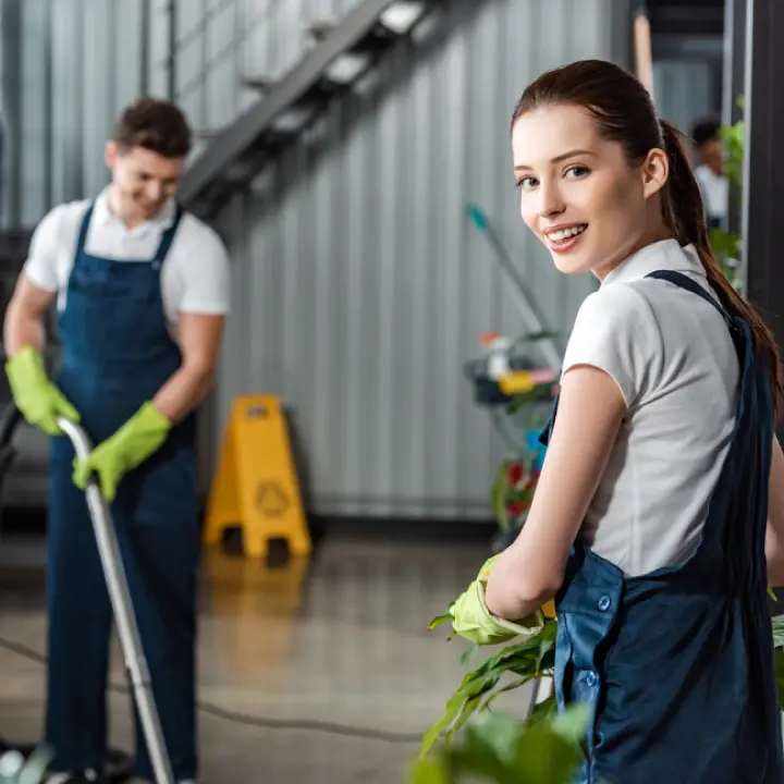 professional commercial cleaning companies